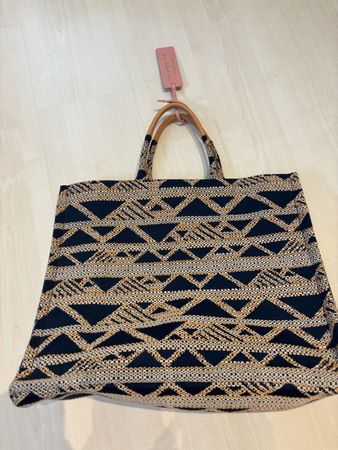 Tasche von Coccinelle B. 41cm. u. H. 33cm.