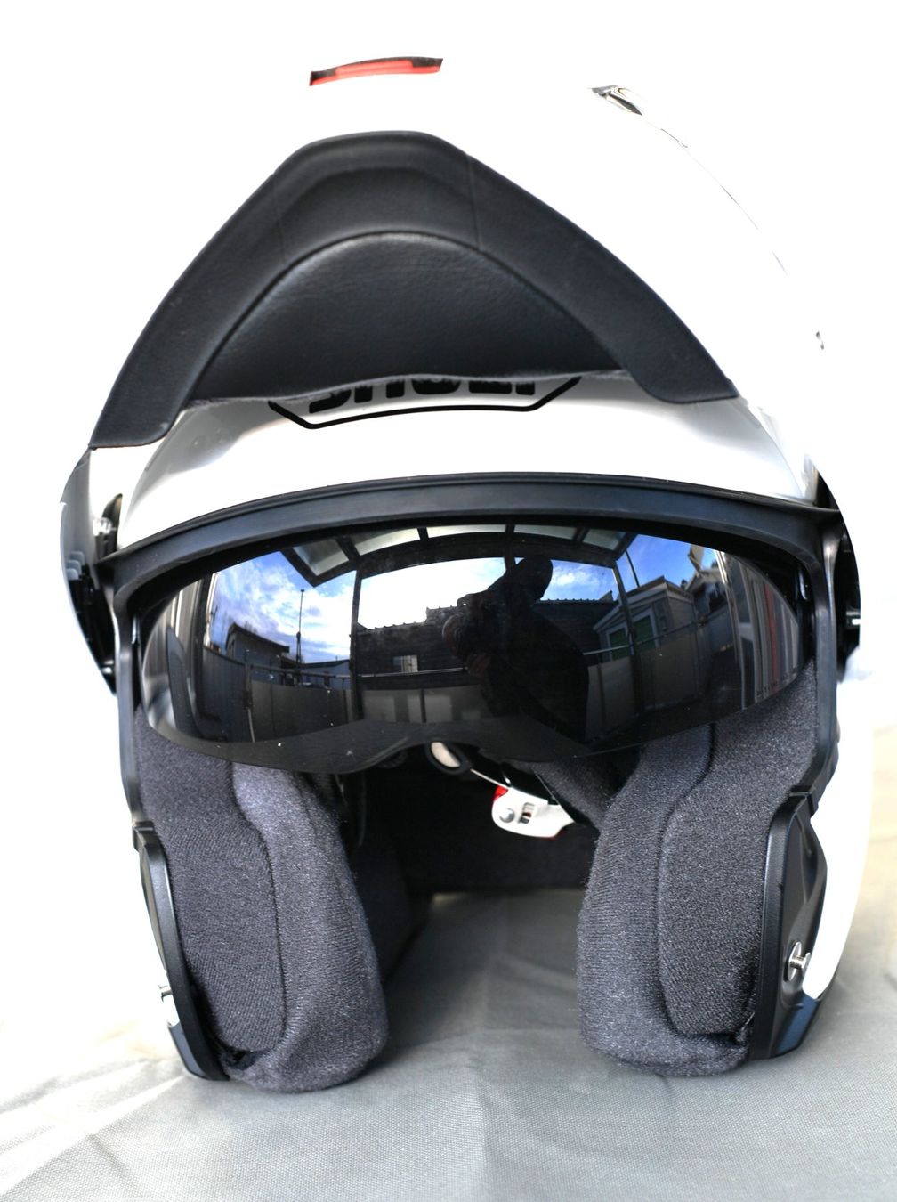 Shoei Helme & Visiere: Casque moto modulable Shoei – Gebraucht aus Estavayer-le-lac von kwenda 1