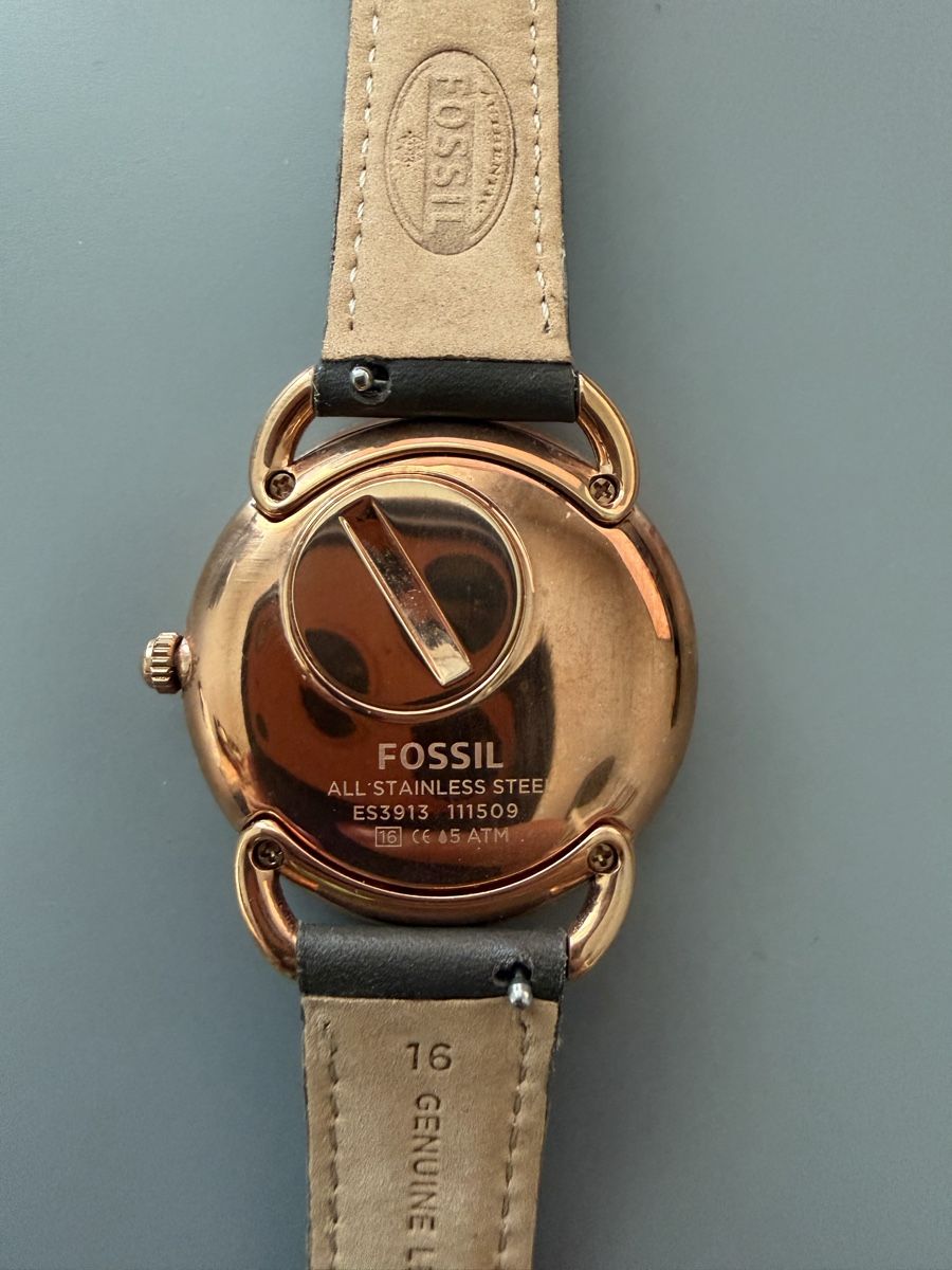 Fossil Orologi: Fossil Uhr ES3913 Damen  – Usato da Jona venduto da dar_k2v9 5