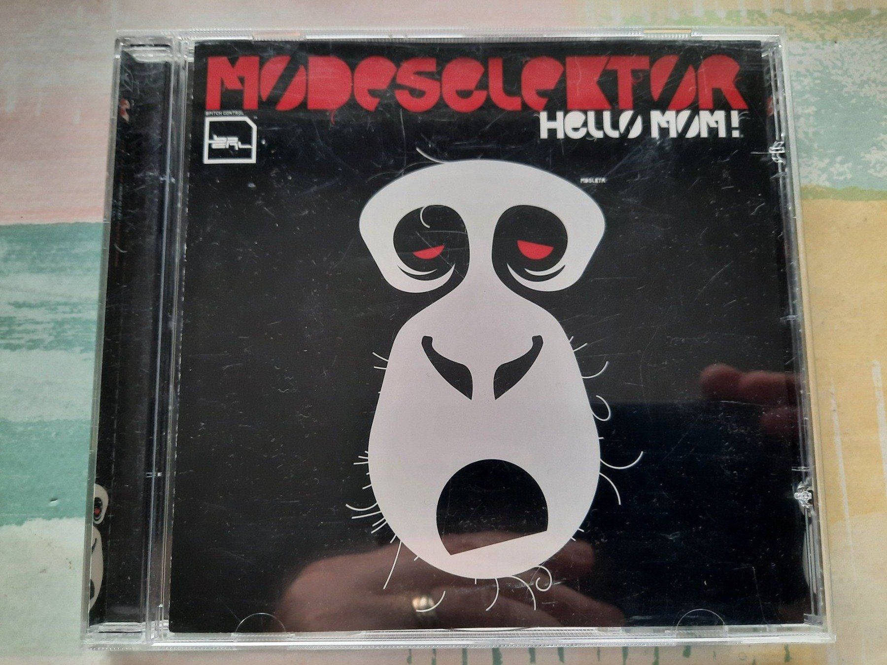 CD: CD Mode Selektor - Hello Mom – Usato da Pully venduto da bro_n52j