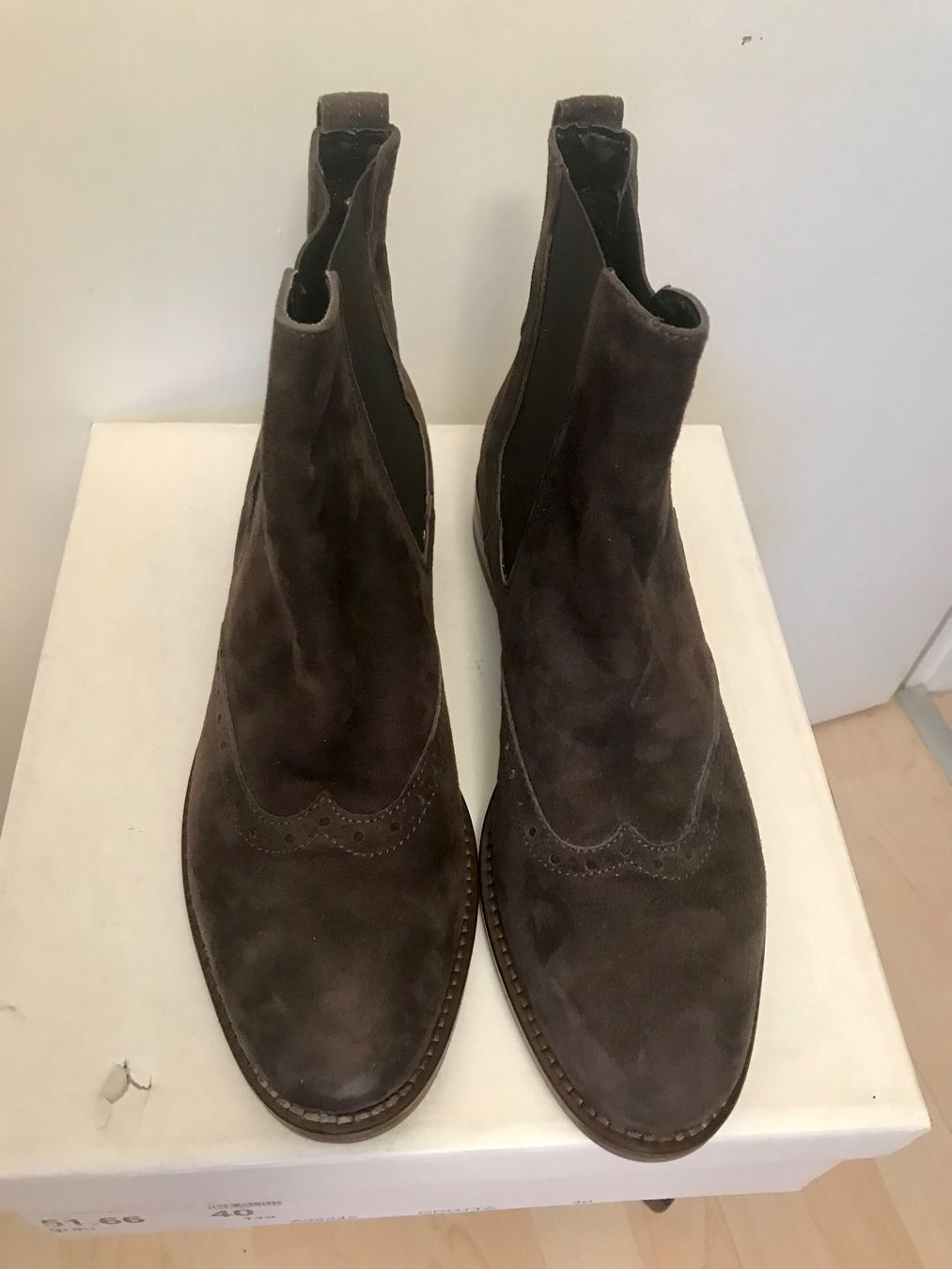 Scarpe da donna: Chelsea boots, new! Gr. 40 – Nuovo e nell'imballaggio originale da Ascona venduto da mar_q7g5 1