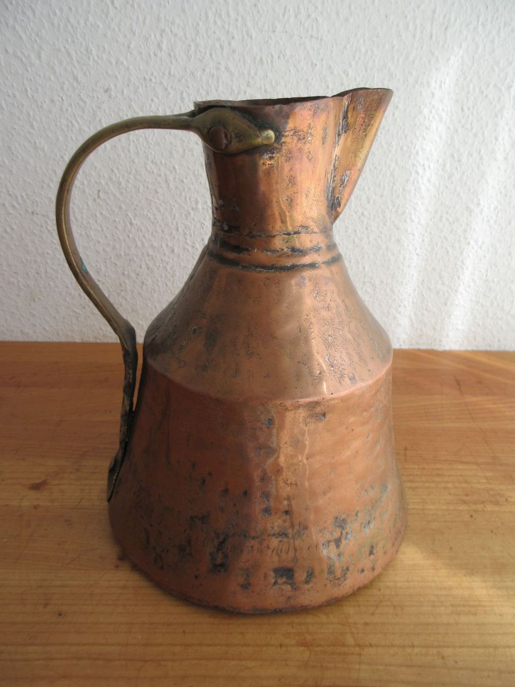 Caraffe: Kupferkrug antik – Usato da Binningen venduto da tempipassati