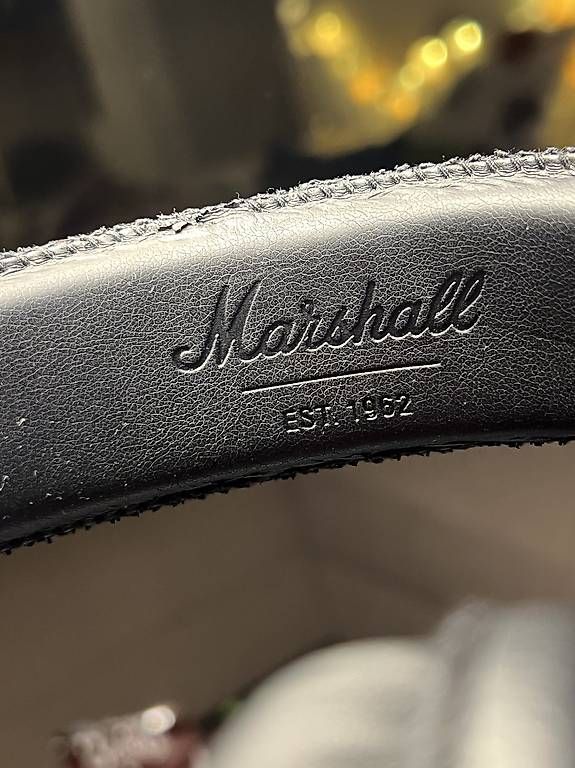 Marshall Cuffie: Marshall on ear Kopfhörer – Usato da Zürich venduto da A_Woo 1