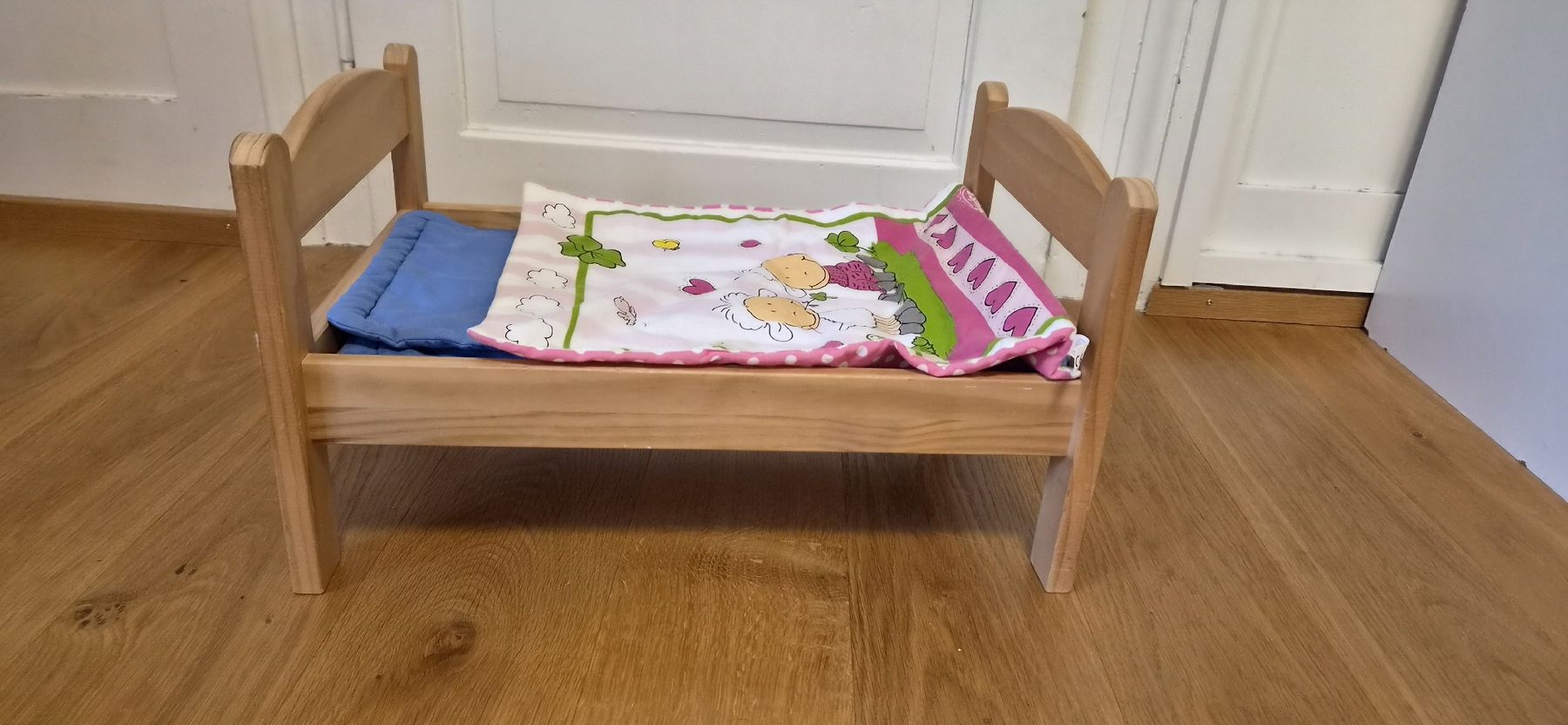 Ikea Giocattoli: Ikea Puppenbett – Usato da Kleinandelfingen venduto da Rocky_Tiger 1