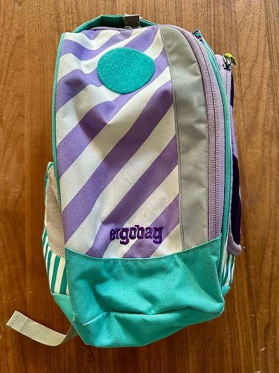 Ergobag Kindertaschen: Ergoback Schulrucksack mit passendem Turnsack – Gebraucht aus Wettingen von m3t 1