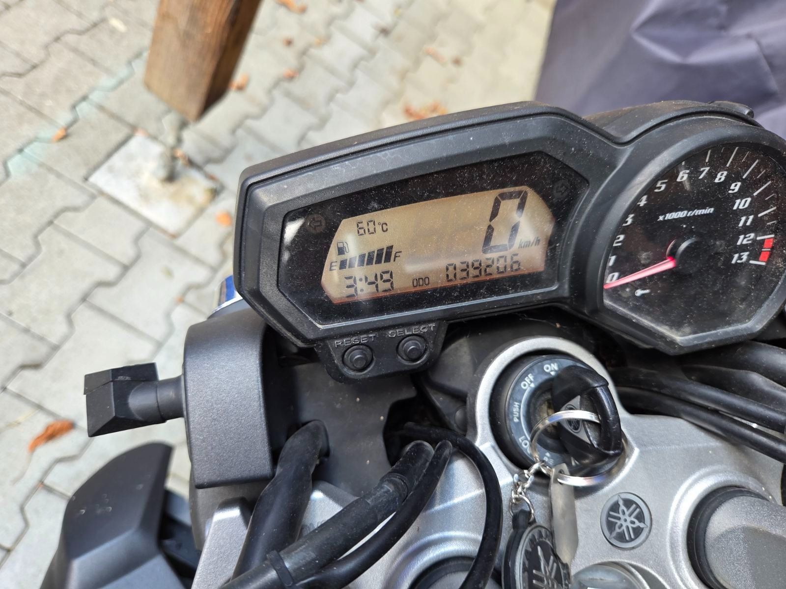 Yamaha Strasse: Yamaha FZ1 NA – Defekt aus Maur von Aprul 4