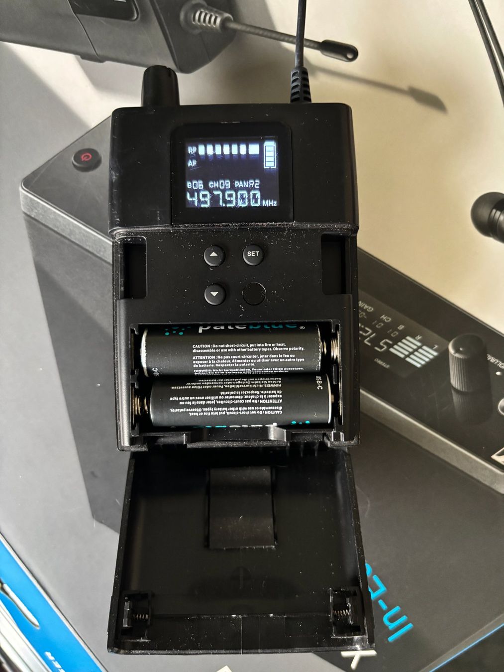 Radiocomunicazione: Sennheiser XSW IEM – Usato da Biel/Bienne venduto da Vidame 3