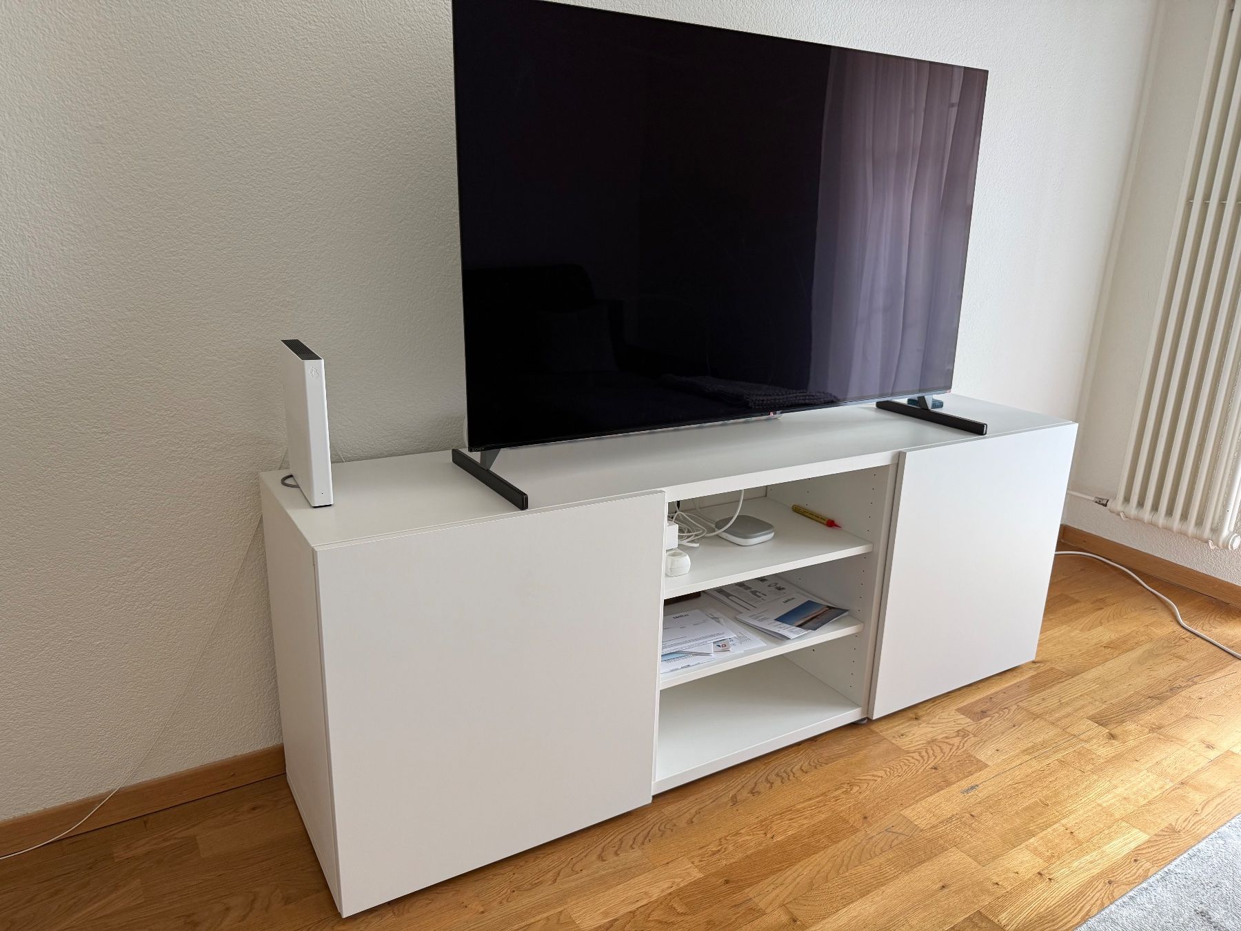 Ikea Mobili TV: Besta Sideboard – Usato da Zürich venduto da F_F
