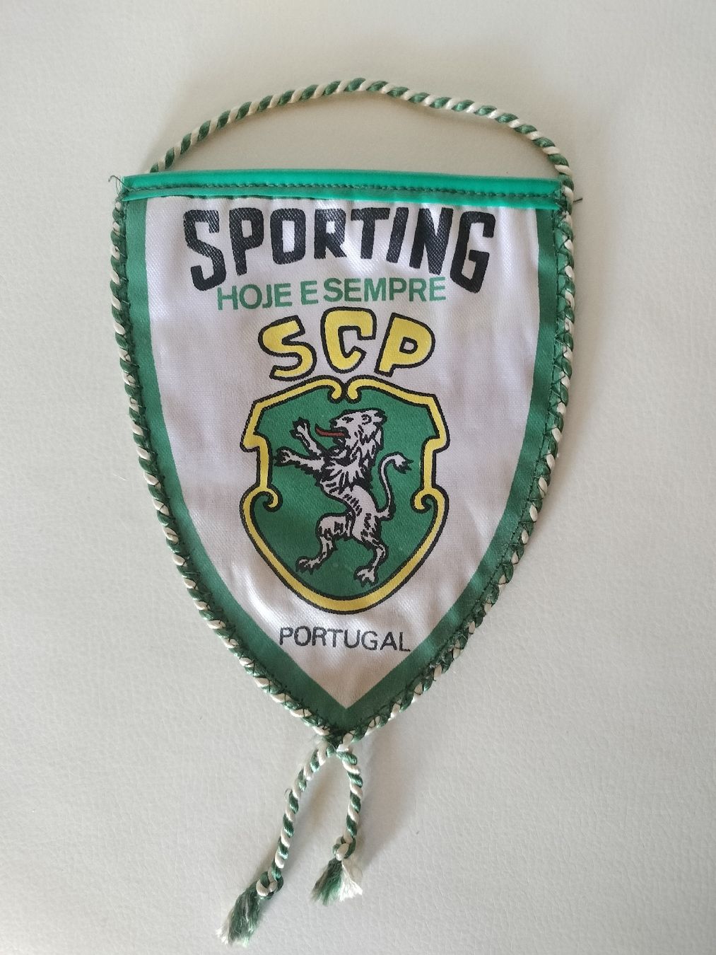 Bandiere: Alter Sporting Lissabon Autowimpel – Usato da Schwanden Sigrisw venduto da len_9yqg