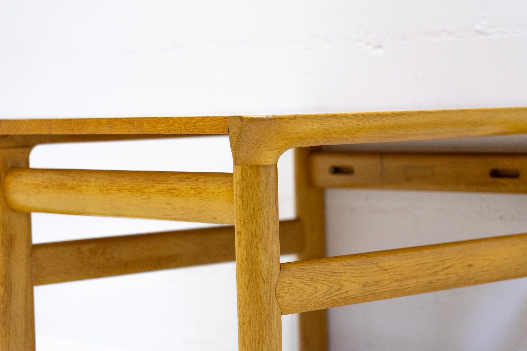 Tavoli: Holztisch massiv - Lieferung möglich – Usato da Schaffhausen venduto da Studio-Ara 7