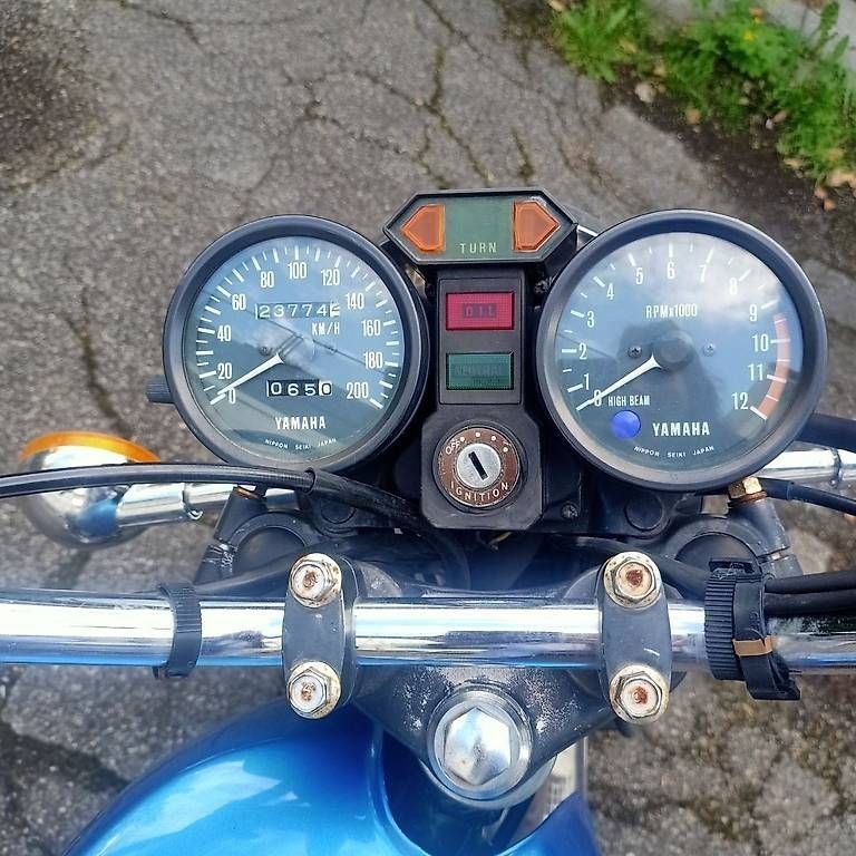 Yamaha Strada: A vendre Yamaha 1 U 5 – Usato da Biel/Bienne venduto da cam_5zxk 1