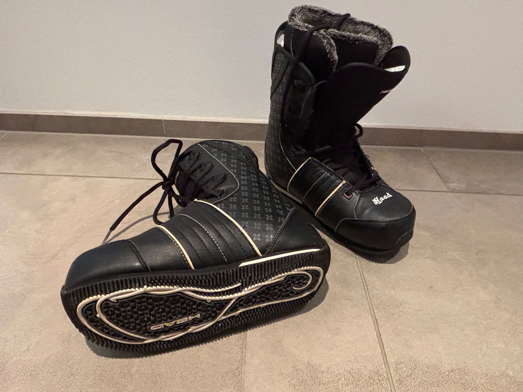 Head Damenschuhe: Head Snowboardschuhe – Gebraucht aus Roggwil TG von mar_l2yl 1