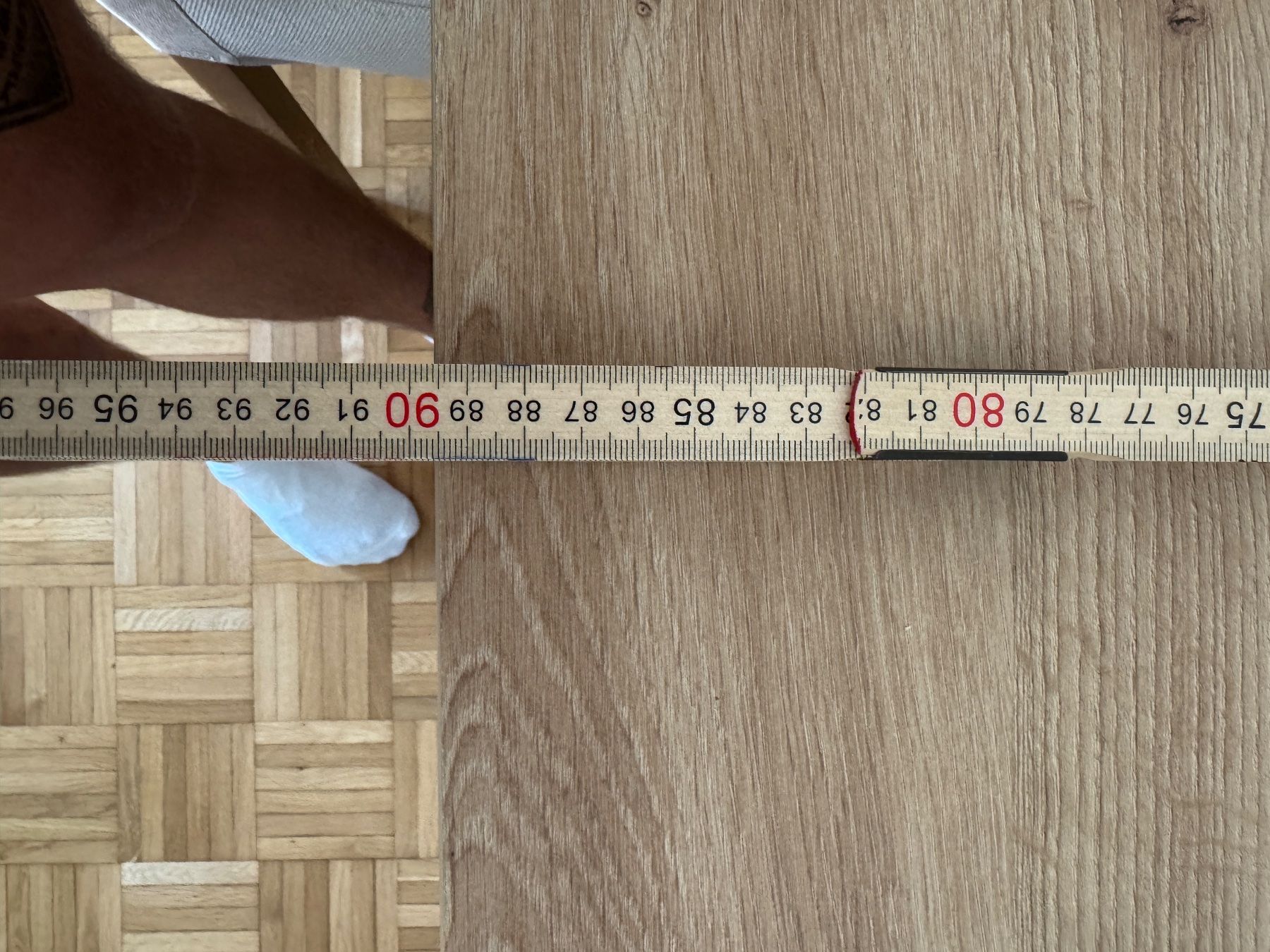 Set di tavolo e panche: Table à manger – Usato da Vevey venduto da max_8mbd 1