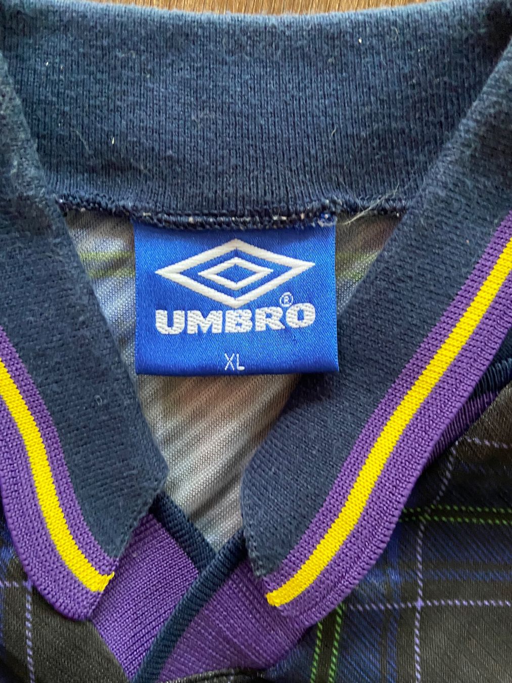 Umbro Canottiere & Pantaloni: Schottland Trikot 1994 Gr. XL – Usato da Muttenz venduto da bargain_hunter 2