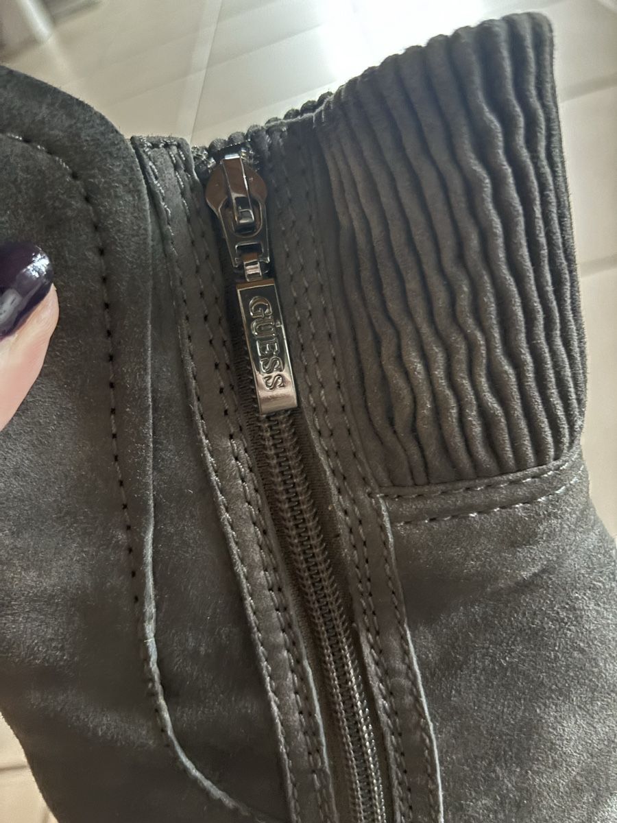 Guess Scarpe da donna: Bottines Guess – Usato da Saxon venduto da Mel_b224 3