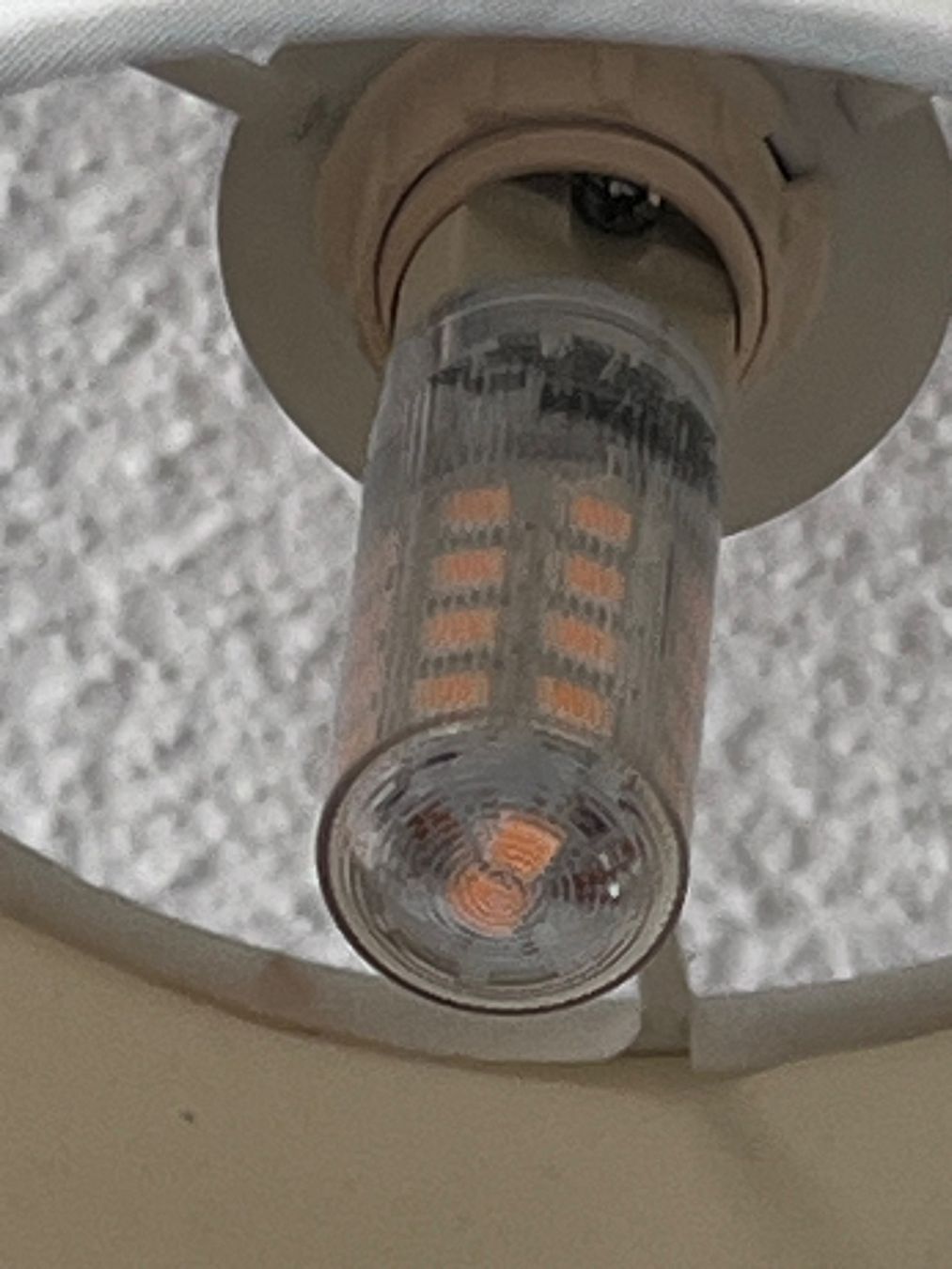 Lustres & lampes de plafonds: Deckenleuchte mit 4 Lampenschirmen – D'occasion à Dübendorf par Charlie03 3