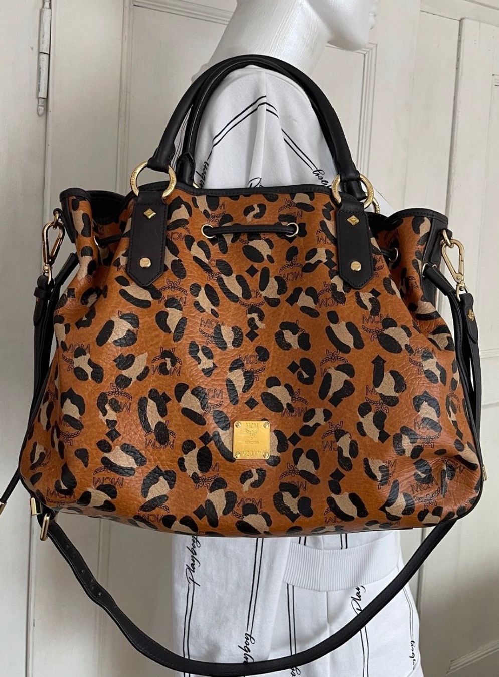 Mcm Borse da donna: MCM Original Bucket Tote Bag – Usato da Tägerwilen venduto da jna_5zmg 1