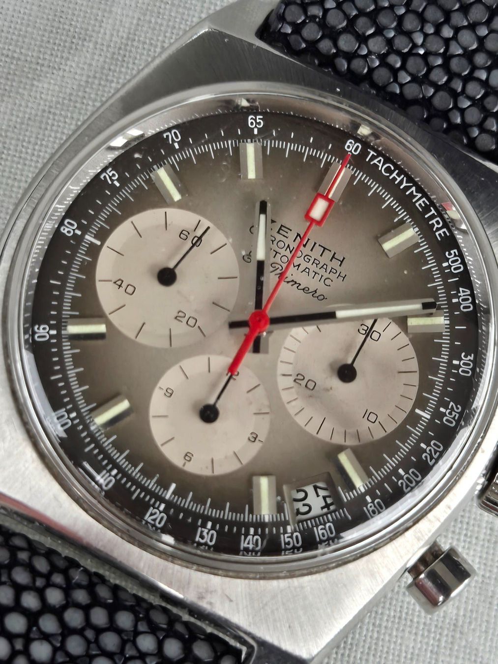 Zenith Orologi: Zenith El-Primero Vintage Chronograph A 385 – Usato da Chabrey venduto da Horology 1
