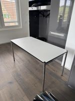 Bürotisch