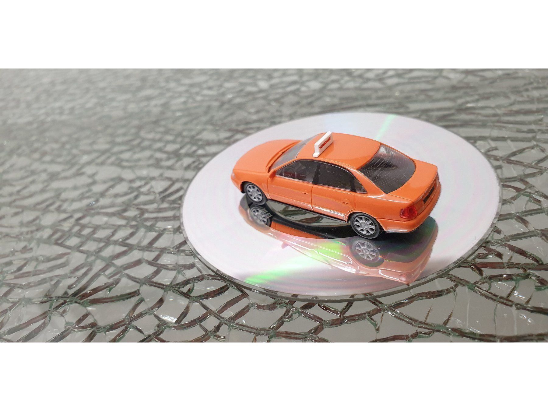 Audi Modellini d'auto: AUDI A4 1.8T - Modell 1:87 H0 – Nuovo (secondo la descrizione) da Viganello venduto da CARLiteratur 3