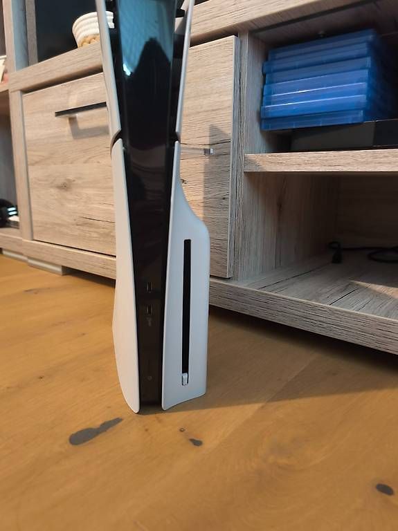 Sony Consoles: PS5 Slim – D'occasion à Künten par fil_9sq9