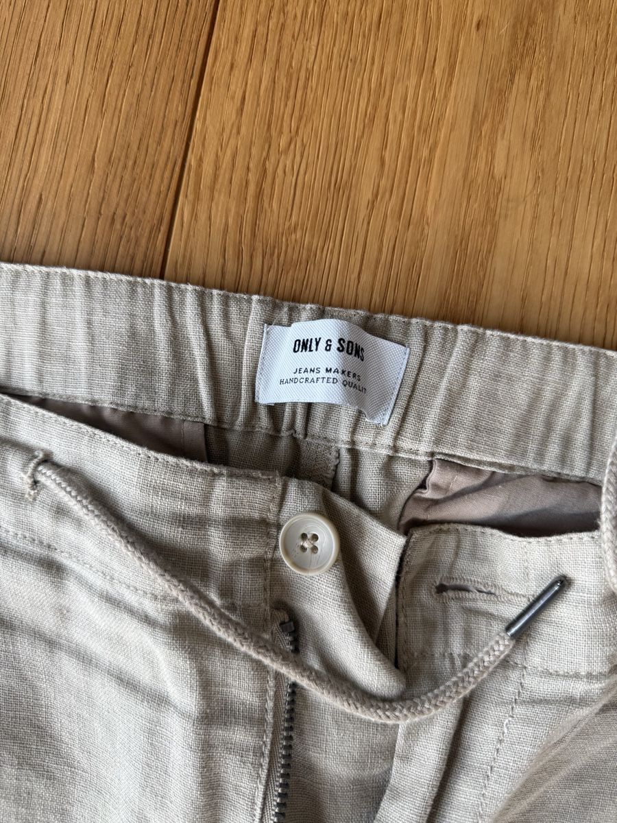Only Pantaloni: Only & Sons | Hose | 32 – Usato da Zürich venduto da aow_8p7m 2