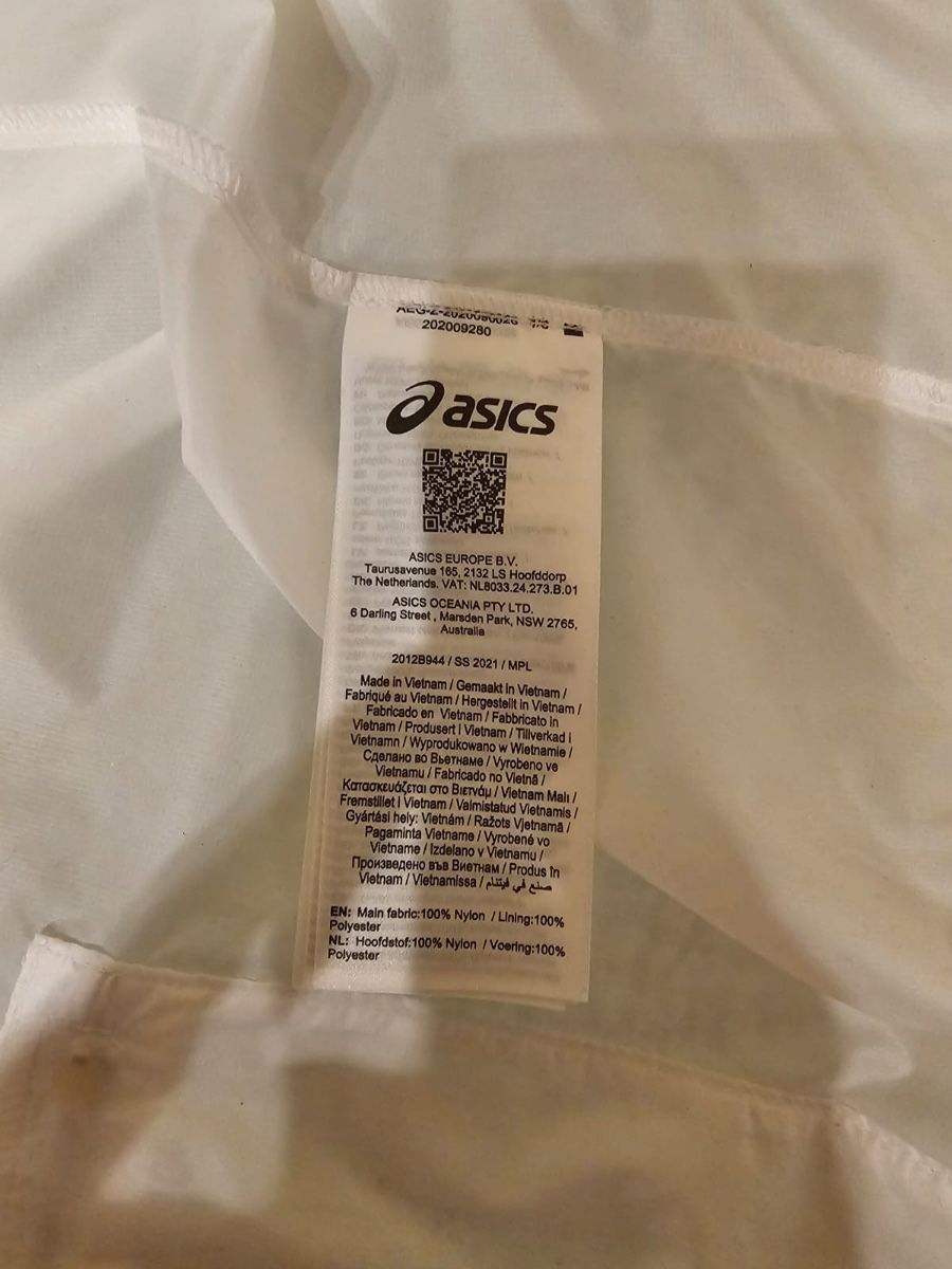 Asics Giacche: Asics Gr. L – Nuovo (secondo la descrizione) da Luzern venduto da Reni025 7
