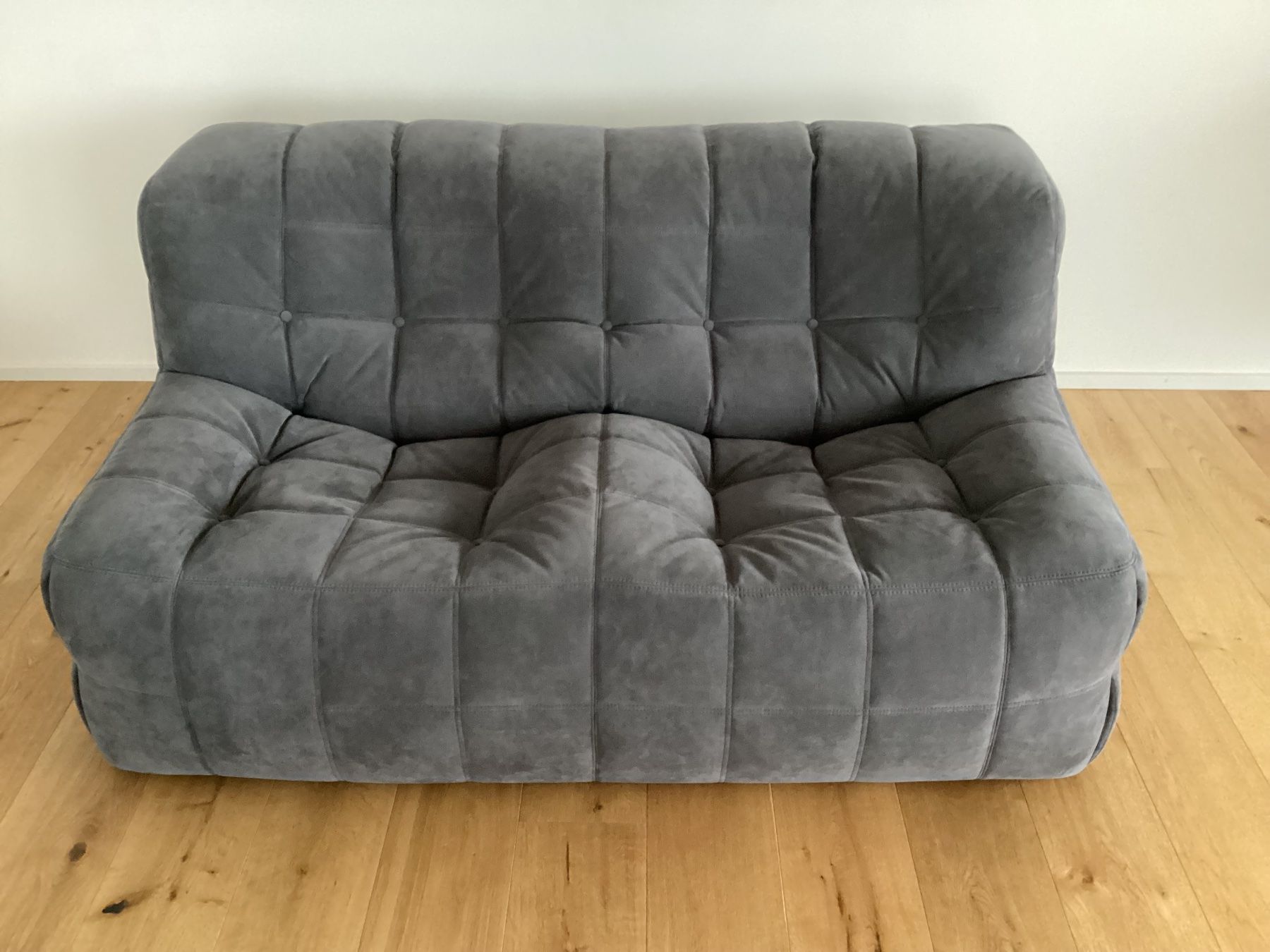 Sofas: Ligne Roset Kashima 2er Sofa mit Hocker  neuwertig – D'occasion à Gunten par asa017 1