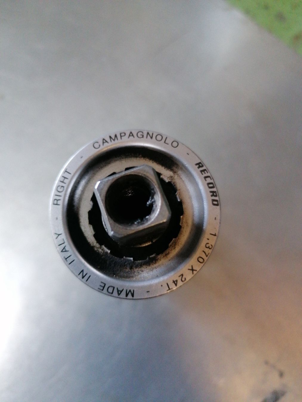 Campagnolo Pezzi di ricambio: Axe Campagnolo Record – Usato da Lausanne venduto da Frankenstein 1