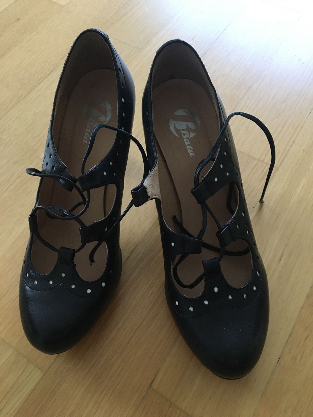 Scarpe da donna: Damenschuhe – Nuovo (secondo la descrizione) da Kriens venduto da cha_5yhb