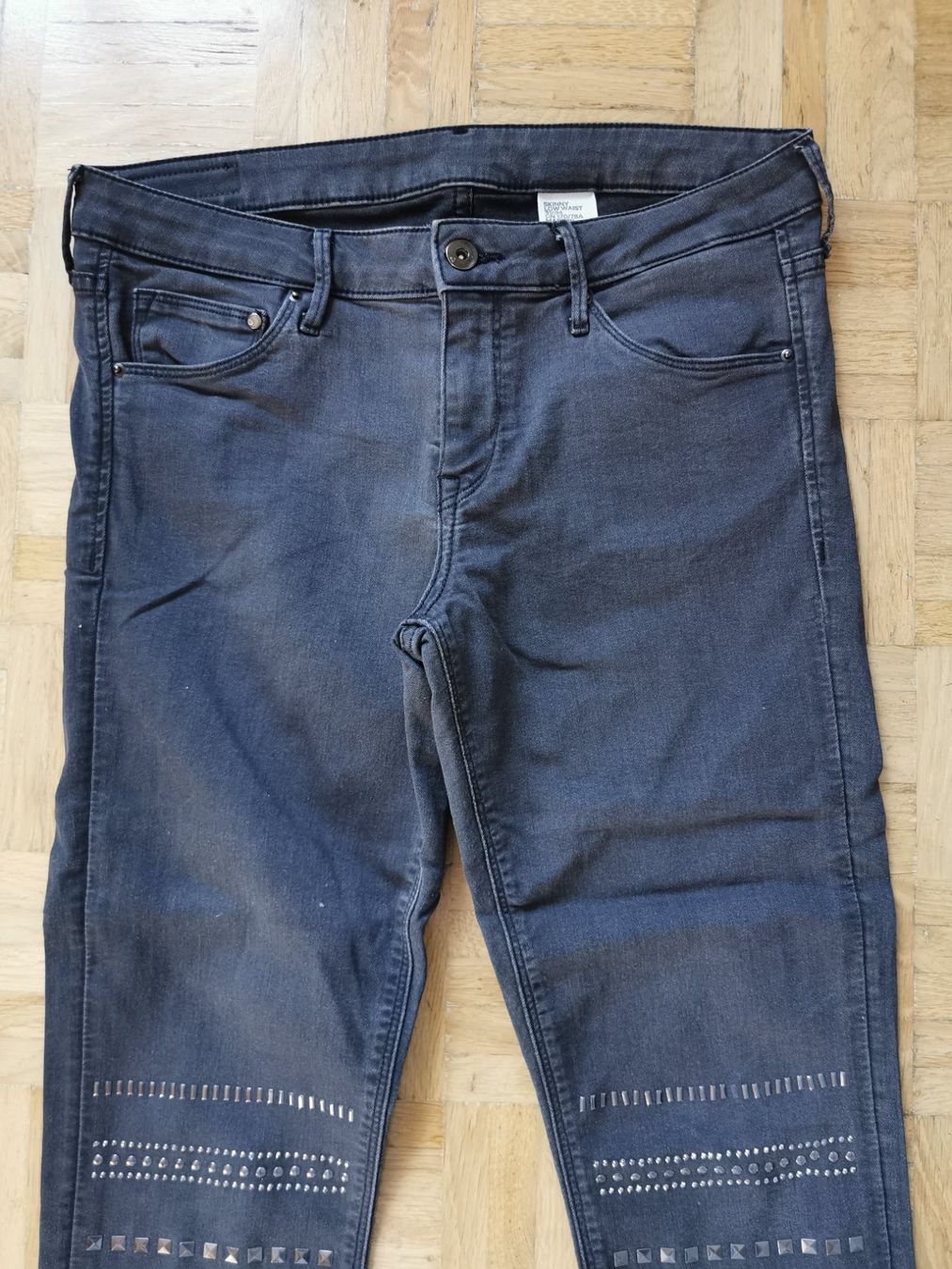 H&M Jeans: Jeans H&M mit Strass Gr. 31/34 – Gebraucht aus Stäfa von flamingo_17 1