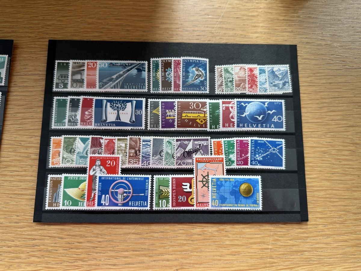 Tous les timbres: 2 Steckkarten mit Schweizer Marken 1947-60 Postfrisch  – Neuf (Voir description) à Murgenthal par Tina_4055