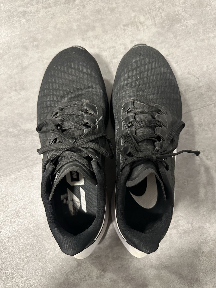 Nike Scarpe da donna: Nike Running Schuhe – Usato da Flumenthal venduto da pandaa1