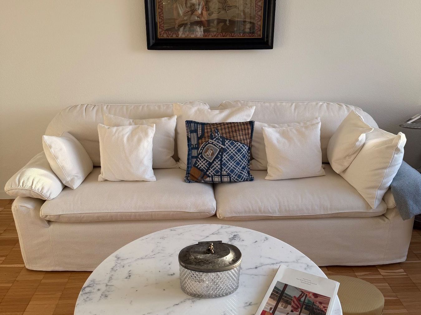 Sofas: Beautiful White Sofa 220cm – D'occasion à Zürich par ralph__