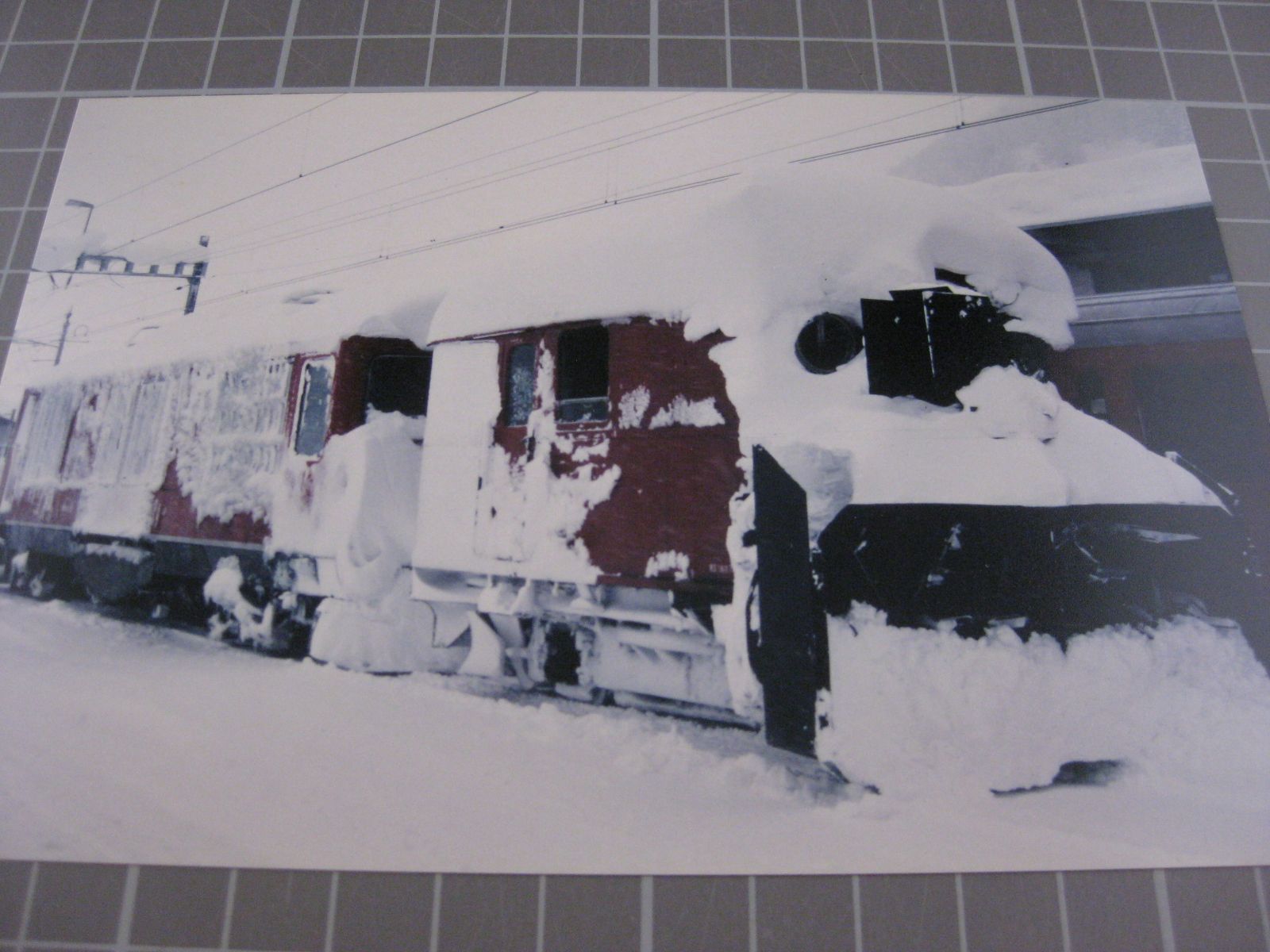 Cartoline postali: Echtfoto bei Andermatt mit Zug – Usato da Malters venduto da Marosko