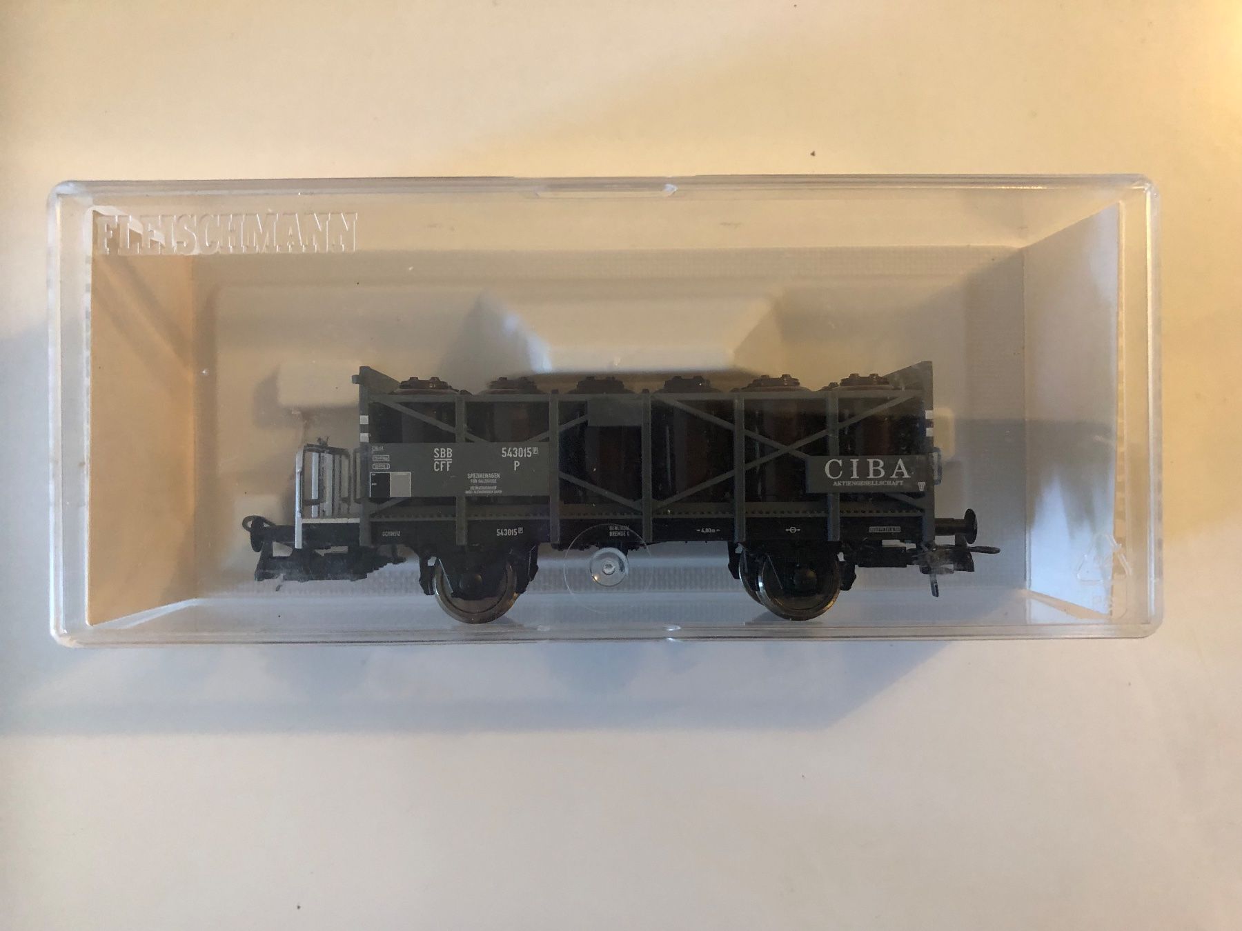 Fleischmann Modellini di ferrovie: Fleischmann 522101 CH CIBA NEU – Nuovo e nell'imballaggio originale da Ostermundigen venduto da Garmin03