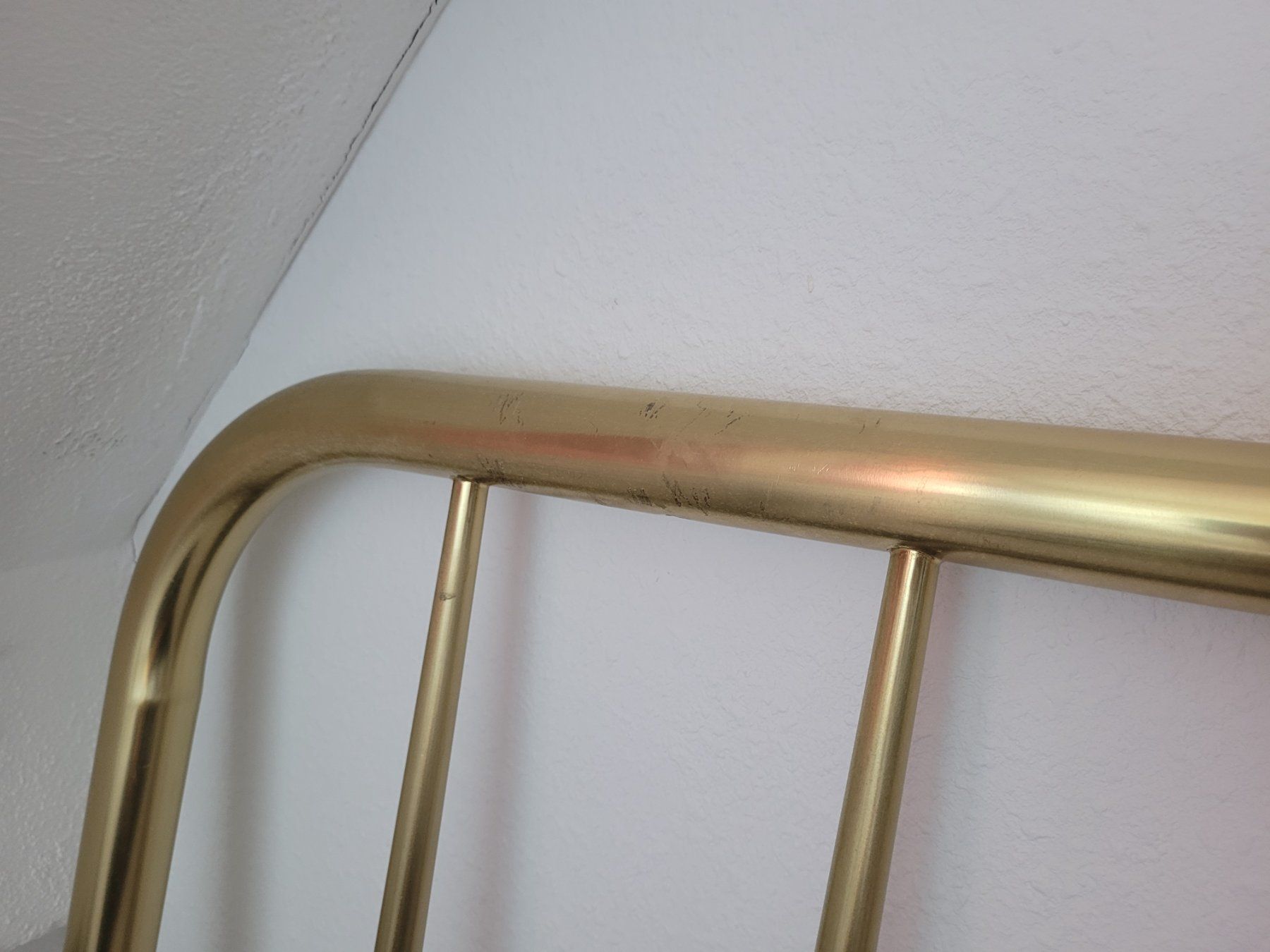 Letti: Designer Metall Bett MADE in Messingoptik – Usato da Schlattingen venduto da elfuntiko 3