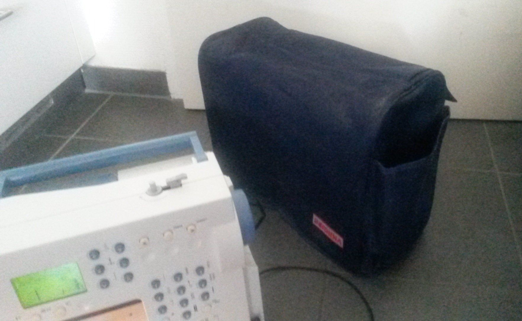 Macchine da cucire: Bernina Activa 135 S Ordinateur – Usato da Lausanne venduto da asdyx 5