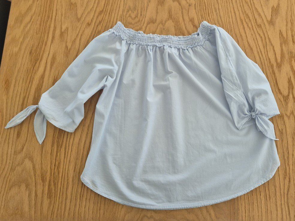 H&M Camicette: Carmenbluse mit 3/4-Ärmeln H&M – Usato da Morschach venduto da mar_bf7l 6