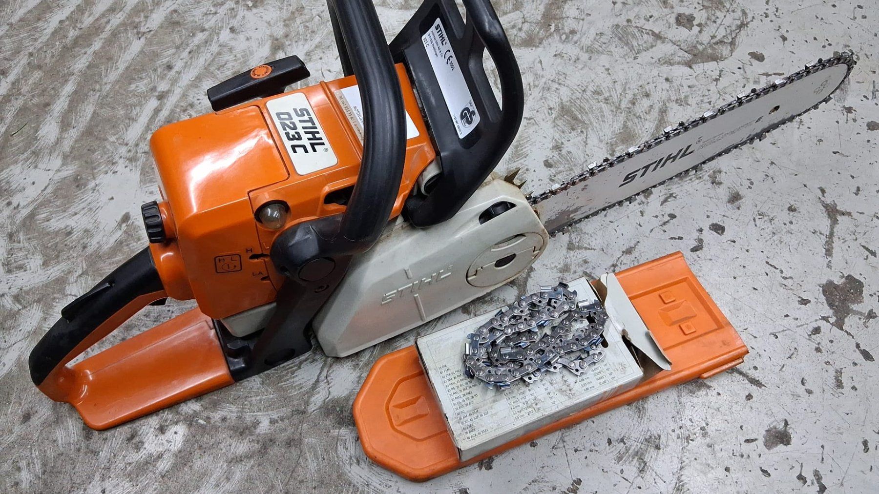 Stihl Scies: Stihl Motorsäge – D'occasion à Winikon par afreiag 1