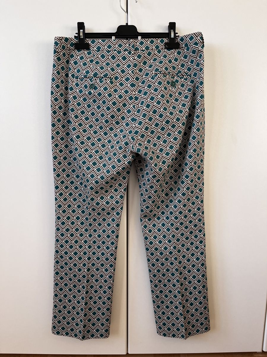 Max Mara Pantaloni: Hose Weekend MaxMara Capri Flare Gr. 40 – Usato da Zürich venduto da Kleanthy 1