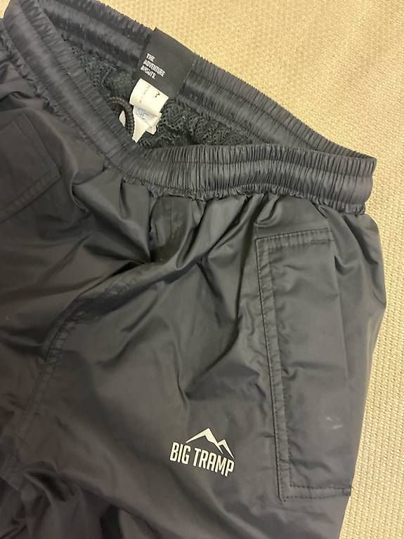 Hosen: Regenhosen Gr. 128 – Gebraucht aus Winterthur von Rawille 1