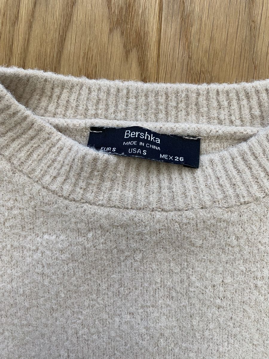 Maglioni & Felpe: Bershka Strickpullover, Beige, Grösse S - Kuschelig! – Usato da Hinwil venduto da crn139 1