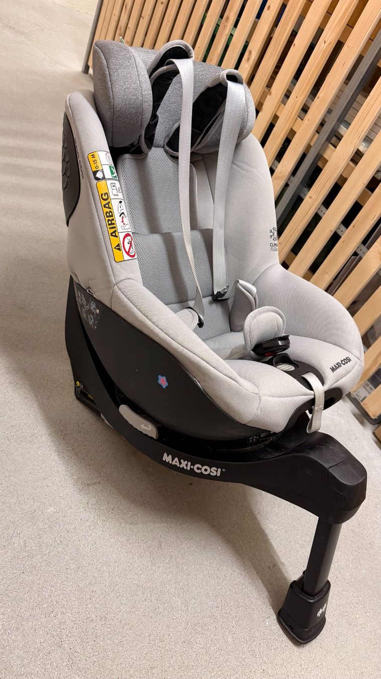 Maxi-Cosi Seggiolini per auto: Maxi-Cosi Mica Eco i-Size Kindersitz – Usato da Gebenstorf venduto da An_1 1