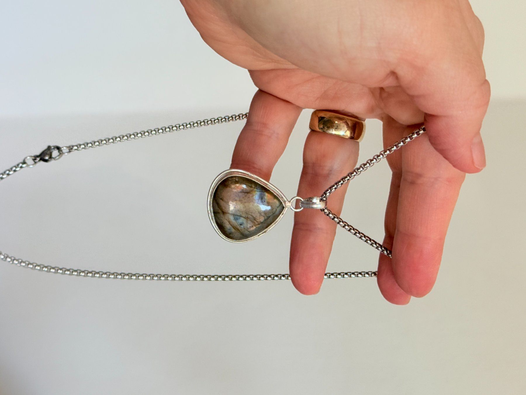 Catenine: Collier Labradorite - Élégance Naturelle ✨ – Nuovo e nell'imballaggio originale da Genève venduto da AWWA 6