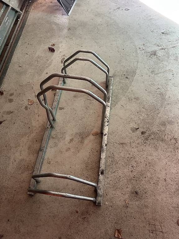 Cavalletti per biciclette: Veloständer  – Usato da Speicherschwendi venduto da Supersport 1