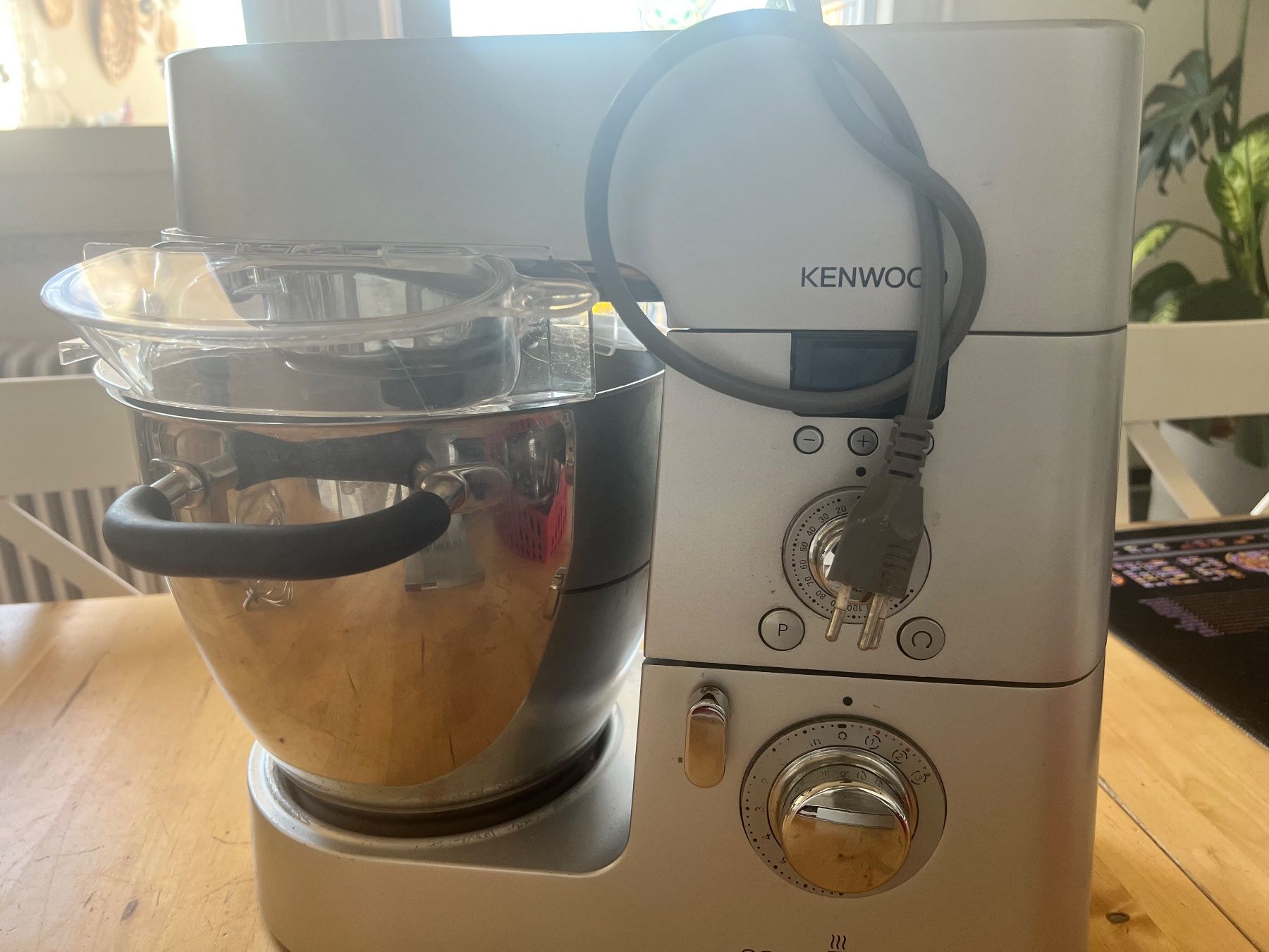Elettrodomestici da cucina: Kenwood cooking chef KM80 – Usato da Les Avanchets venduto da mau_8pmm