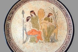 Griechischer Zierteller m. antikem Motiv