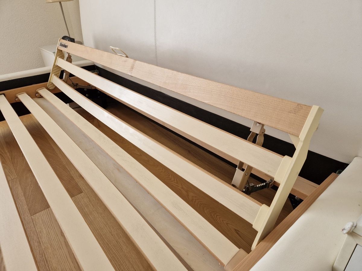 Reti a doghe: Lattenrost Holz – Usato da Gränichen venduto da stern1111