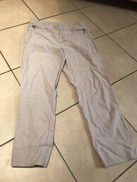 Pantaloni: Damen Hose beige 40 – Nuovo (secondo la descrizione) da Bergdietikon venduto da antovale